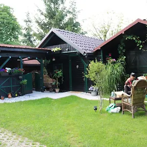 Frenkcottage 5 Km From The Airport- Free Transportation Homestay Sencur