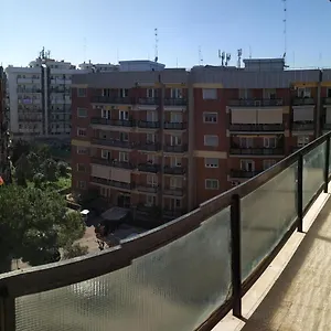  Apartament Train Station Comfy
