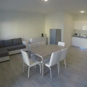 New Alfieri - Agenzia Cocal , Caorle Italia